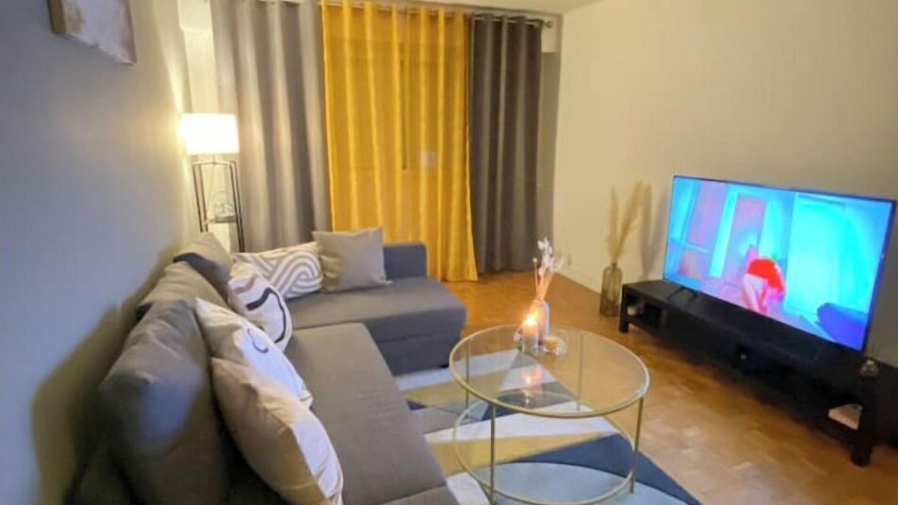 Photo of Livingroom in Colombes