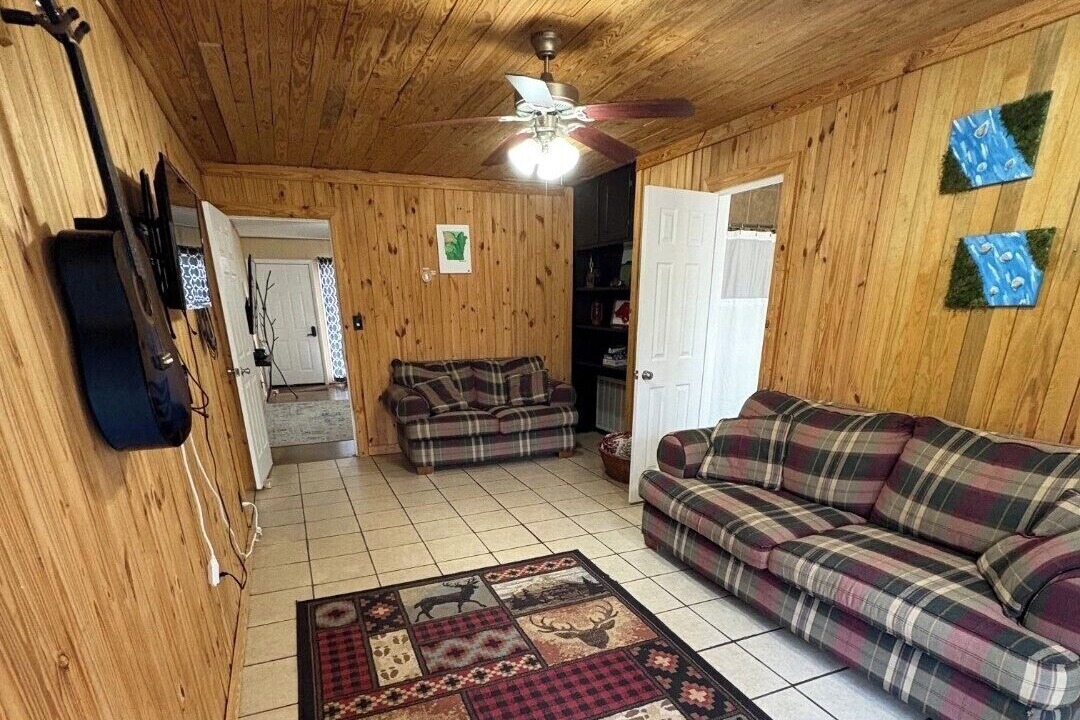 Photo of Livingroom in Morrilton