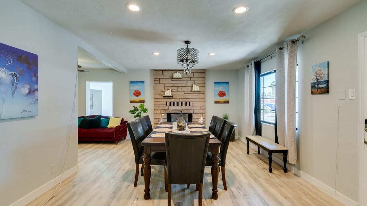 Photo of Livingroom in Rancho Oakey