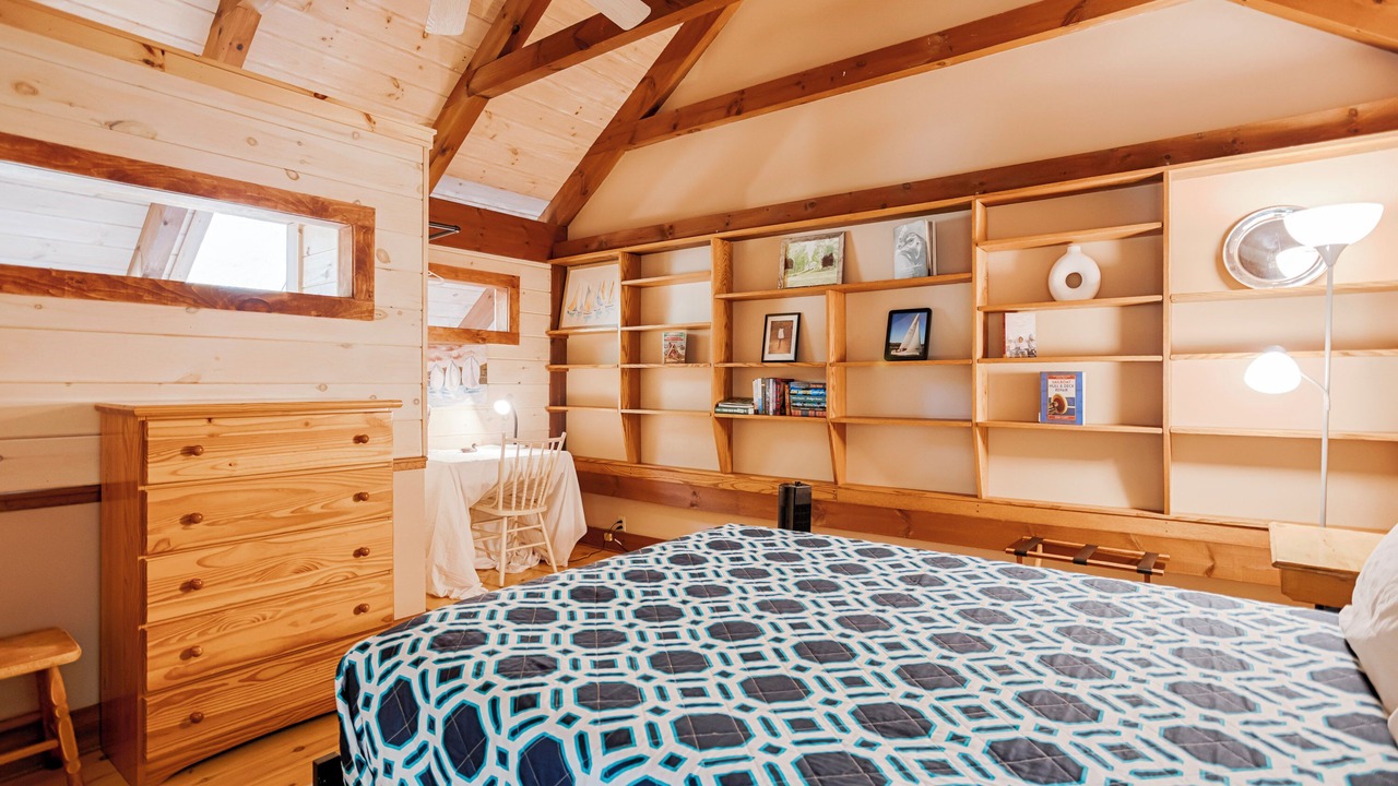 Photo of Bedroom in Canandaigua