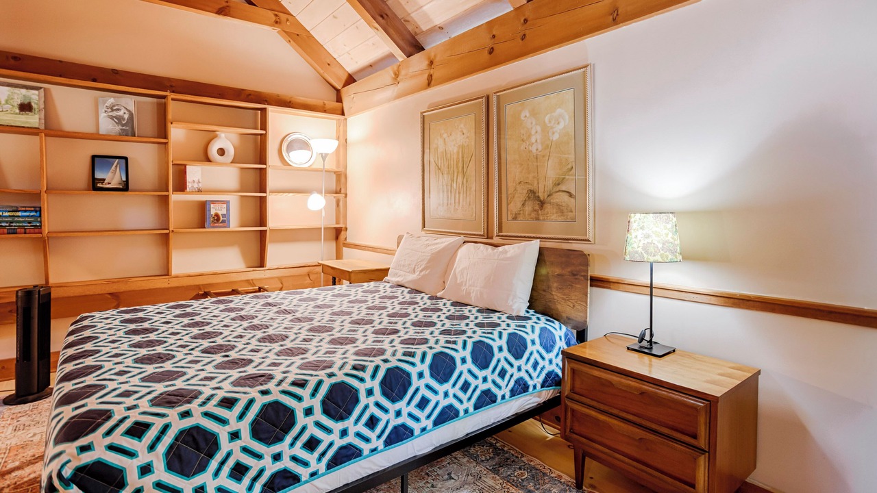 Photo of Bedroom in Canandaigua