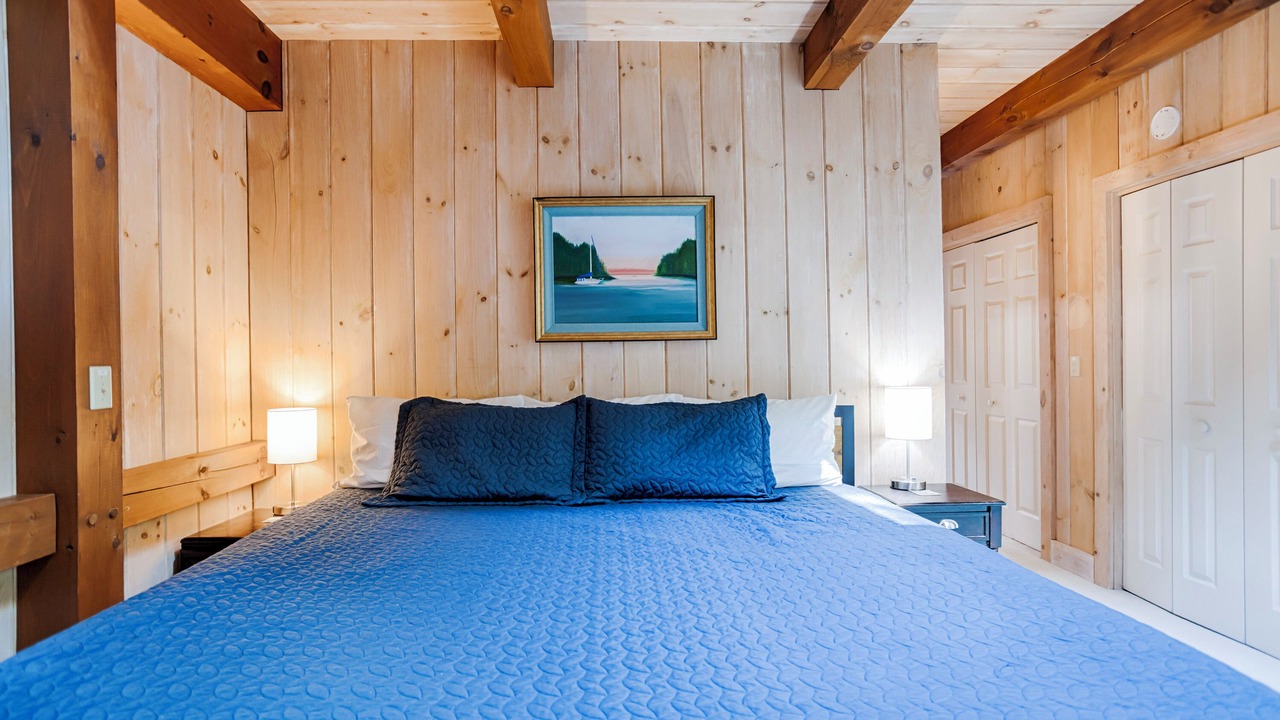 Photo of Bedroom in Canandaigua