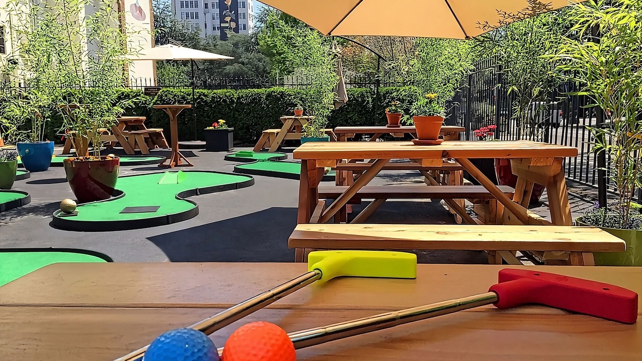 Photo of Others in Goose Hollow