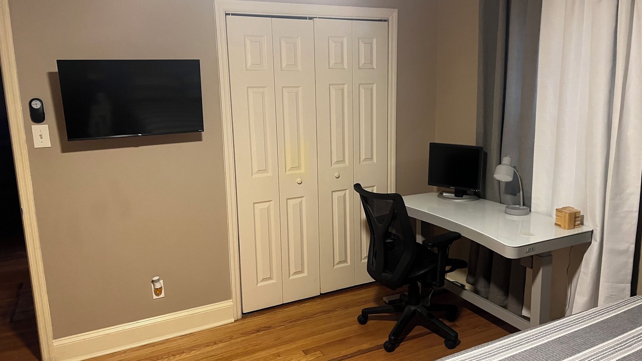 Photo of Others in Albany