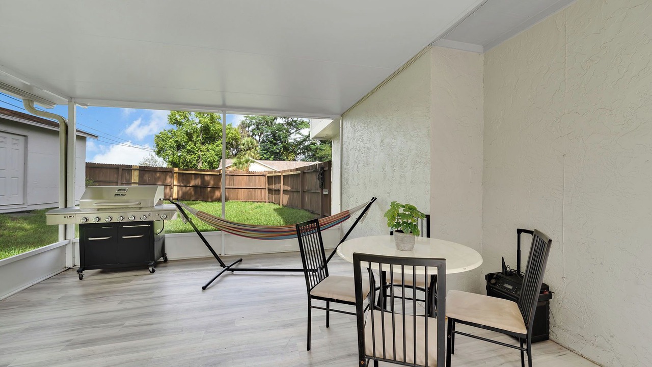 Photo of Outdoor in Lakeview Village