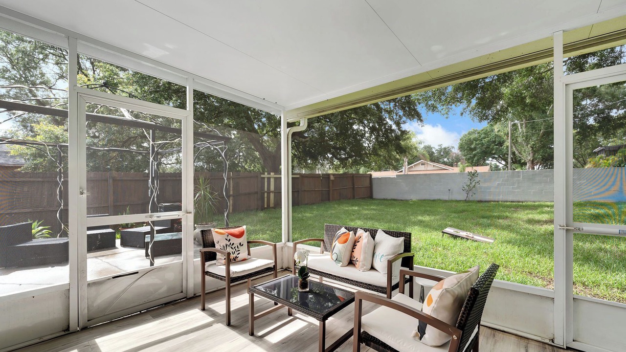 Photo of Patio Balcony in Lakeview Village