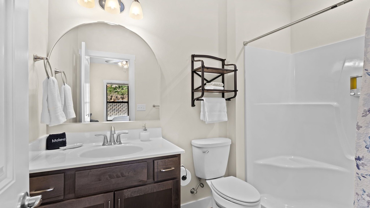 Photo of Bathroom in Branson