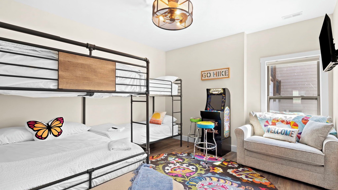Photo of Bedroom in Branson