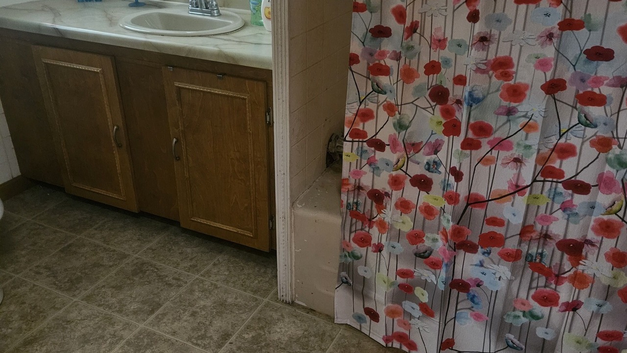 Photo of Bathroom in Fairview