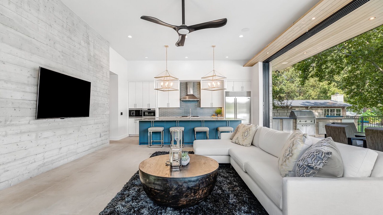 Photo of Livingroom in Austin