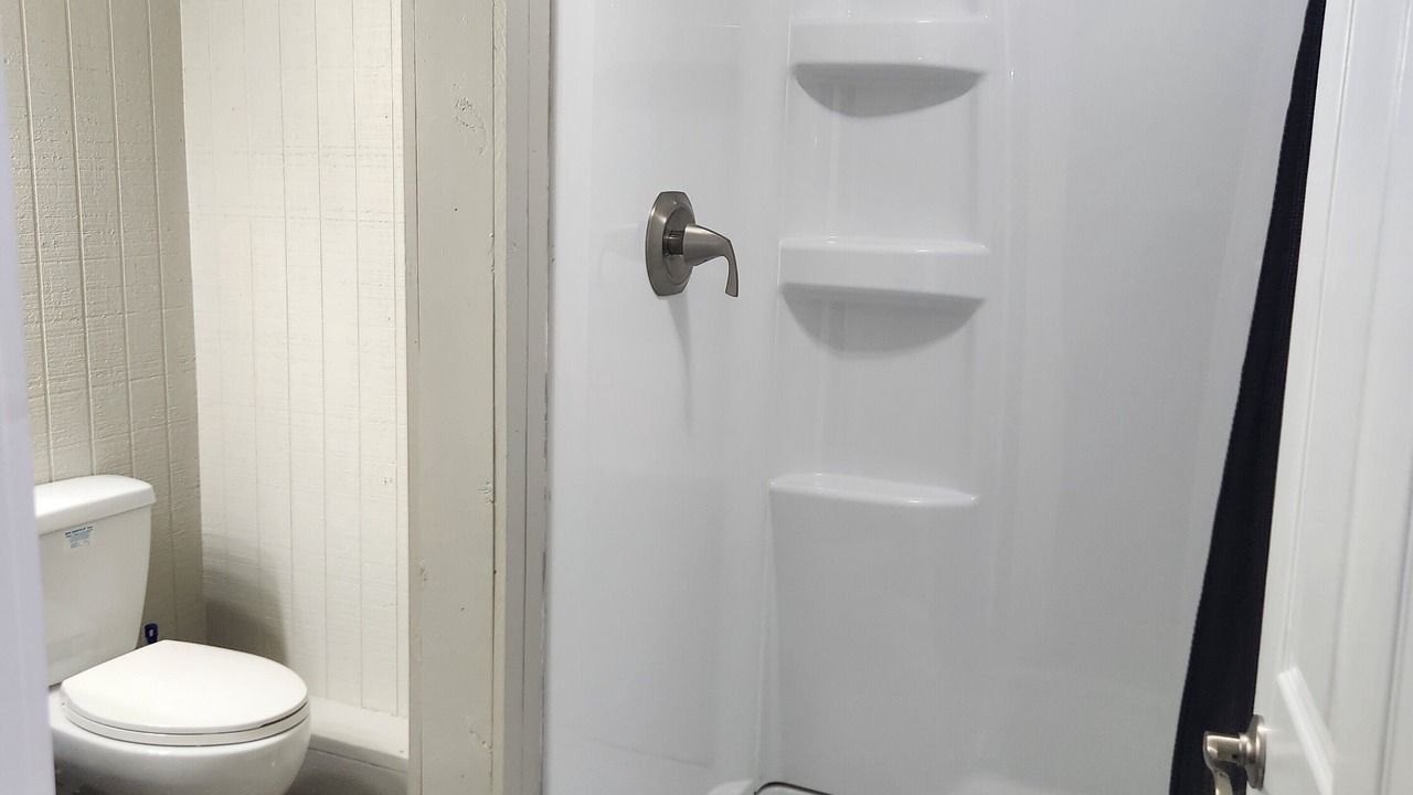 Photo of Bathroom in Caryville