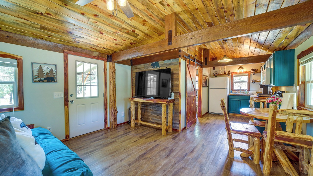 Photo of Livingroom in Tuskahoma