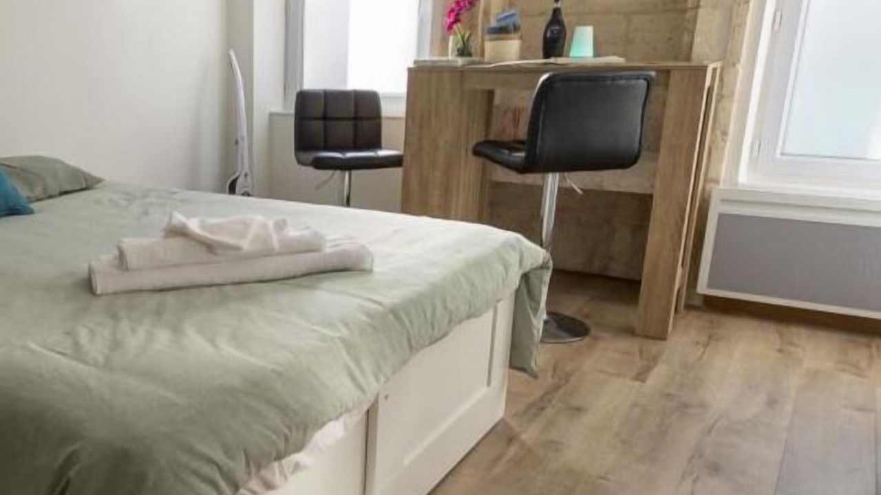 Photo of Bedroom in Cognac