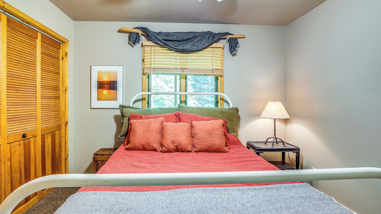 Photo of Bedroom in Townsend