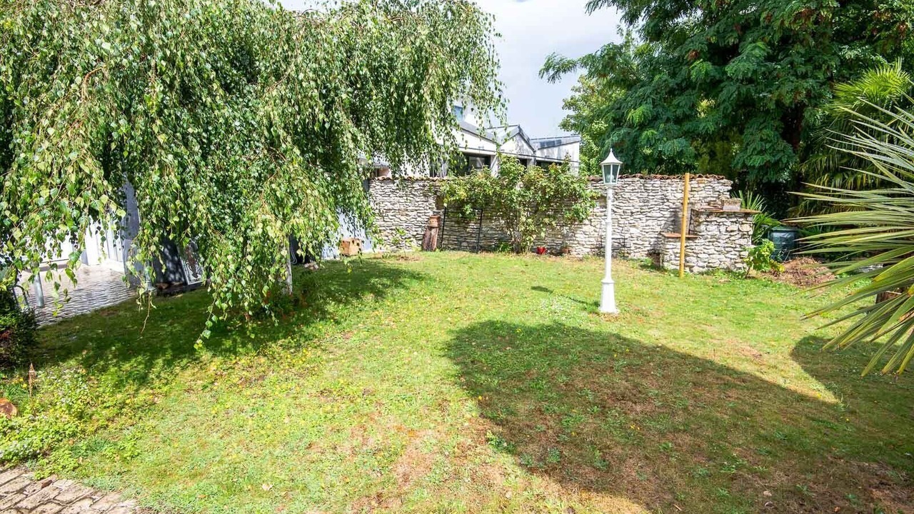 Photo of Outdoor in Saint-Pierre-des-Corps