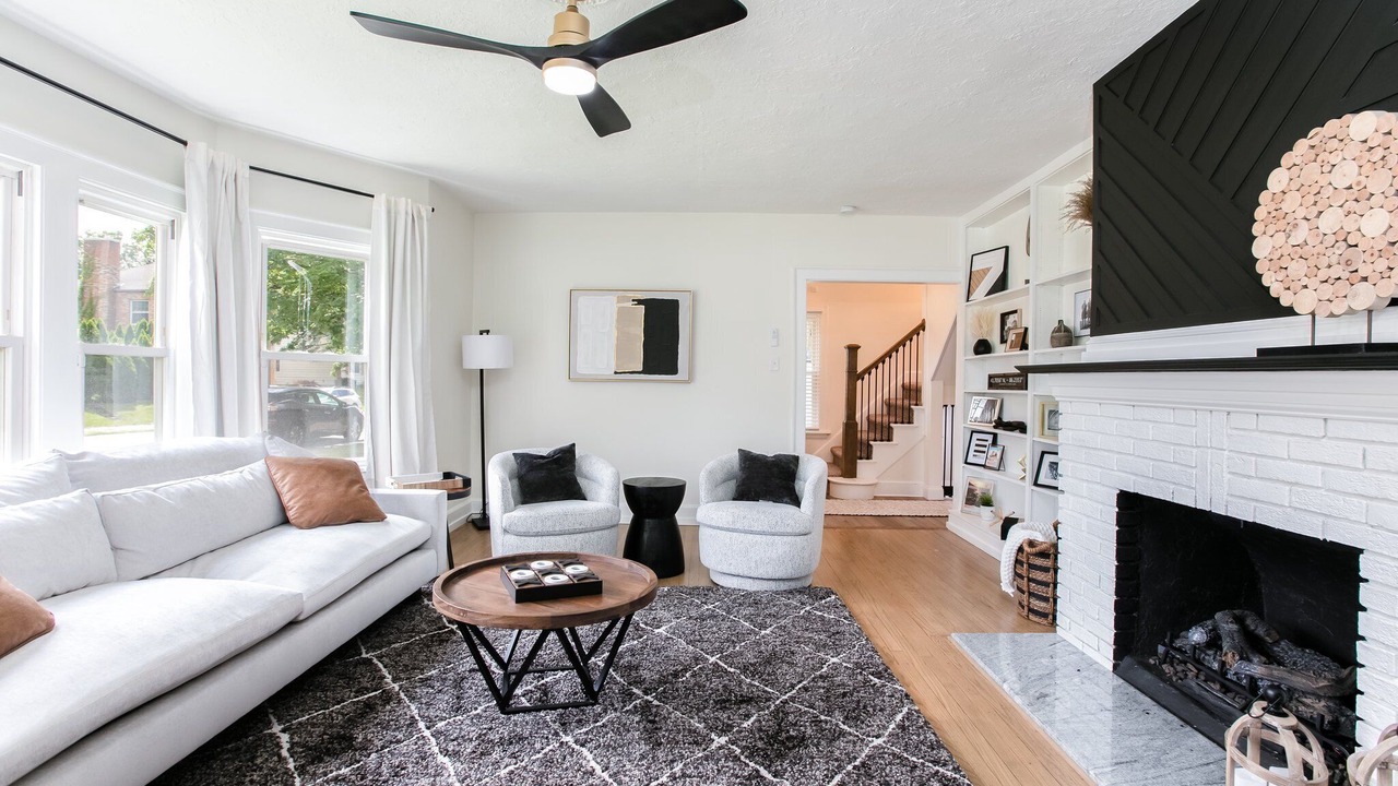 Photo of Livingroom in South Bend