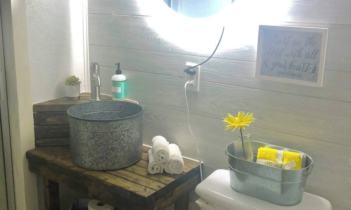 Photo of Bathroom in Lake Bridgeport