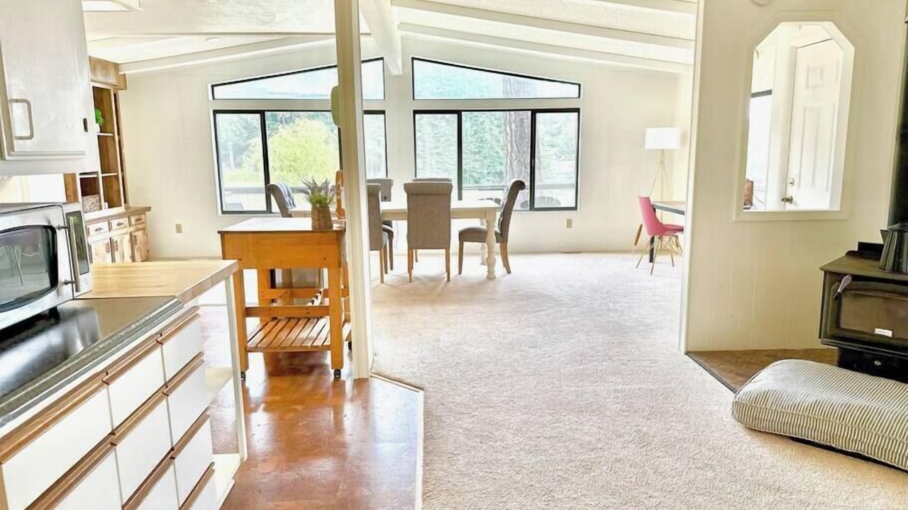 Photo of Others in Olga