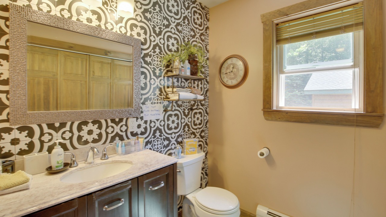 Photo of Bathroom in Oxford