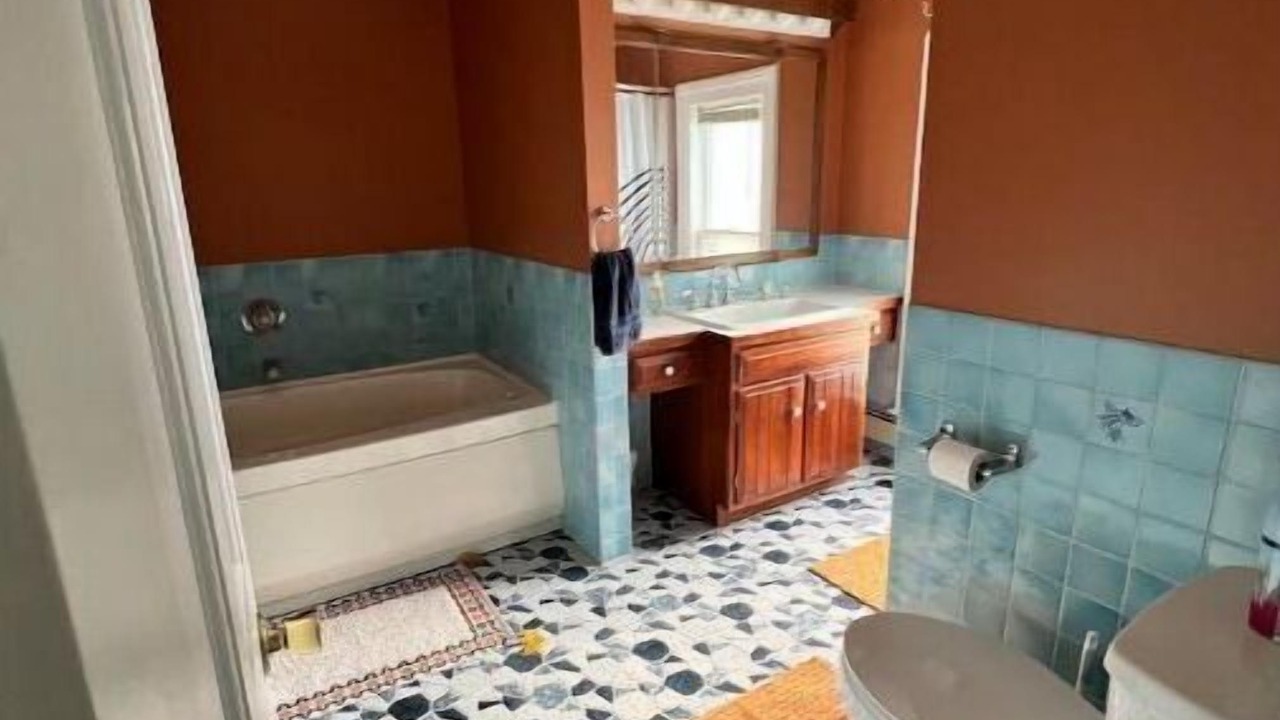 Photo of Bathroom in Town of Union