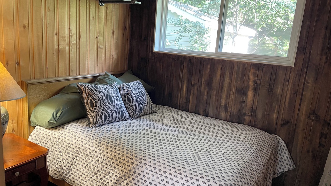 Photo of Bedroom in Regina Beach