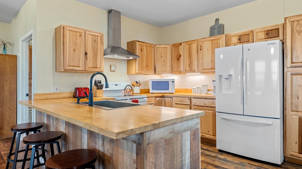Photo of Kitchen in Milam County