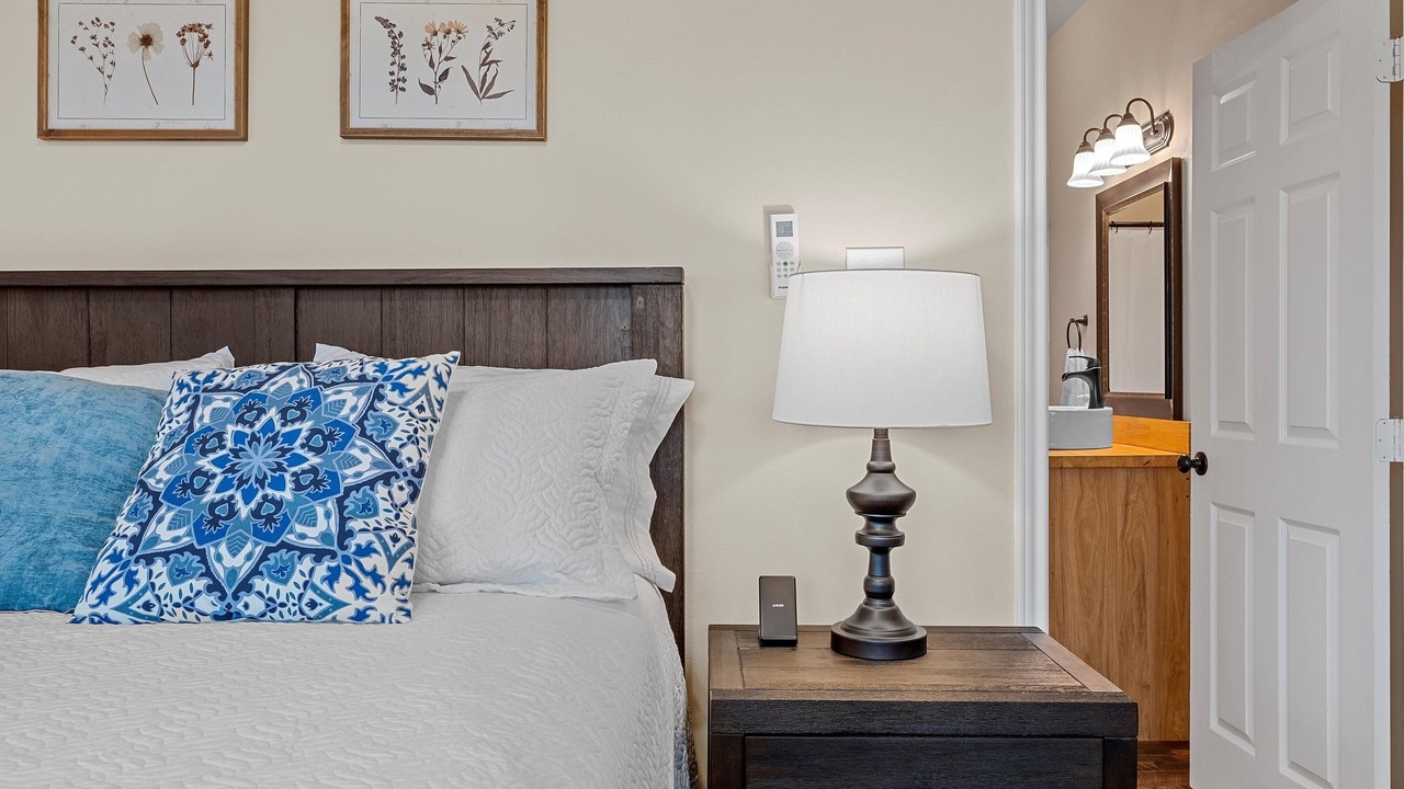 Photo of Bedroom in Milam County