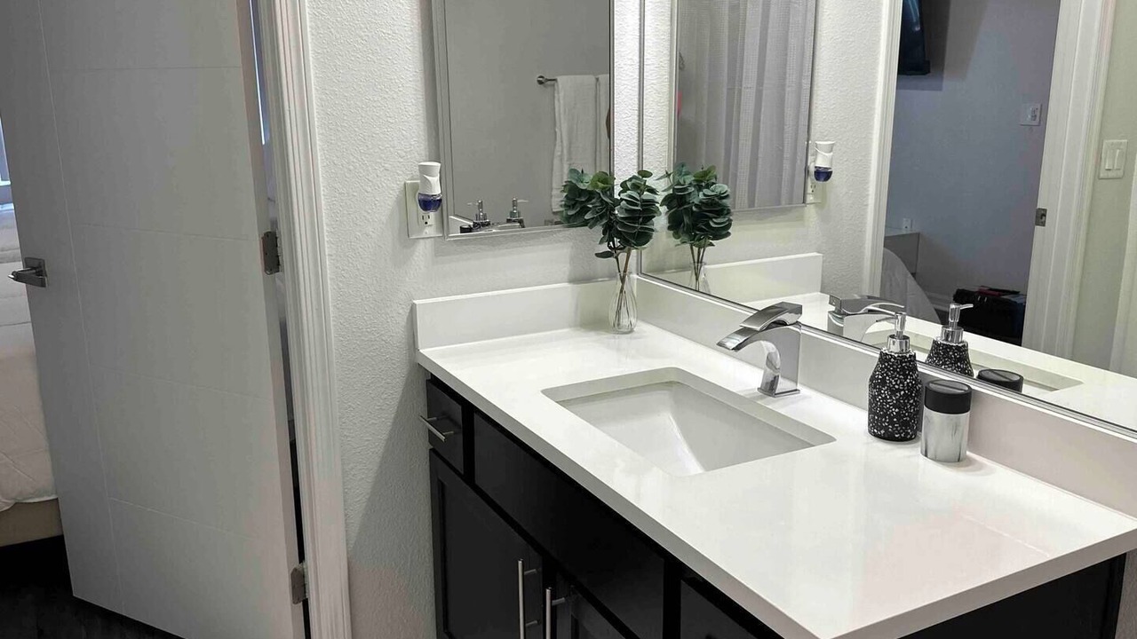 Photo of Bathroom in Silverado Ranch