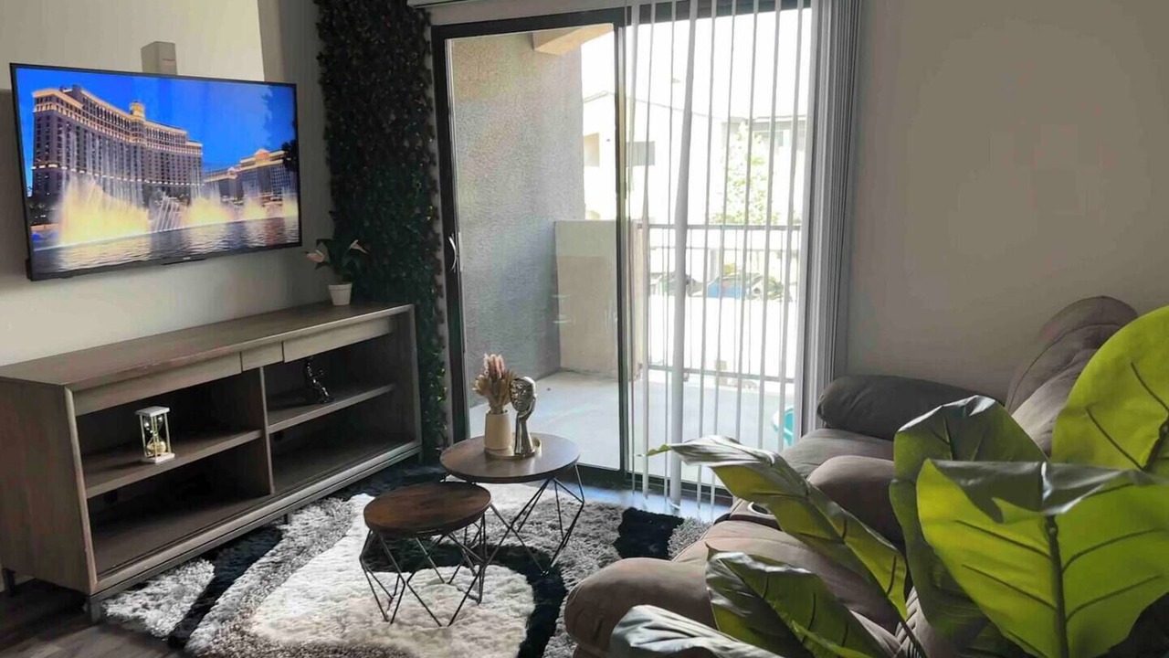 Photo of Livingroom in Silverado Ranch