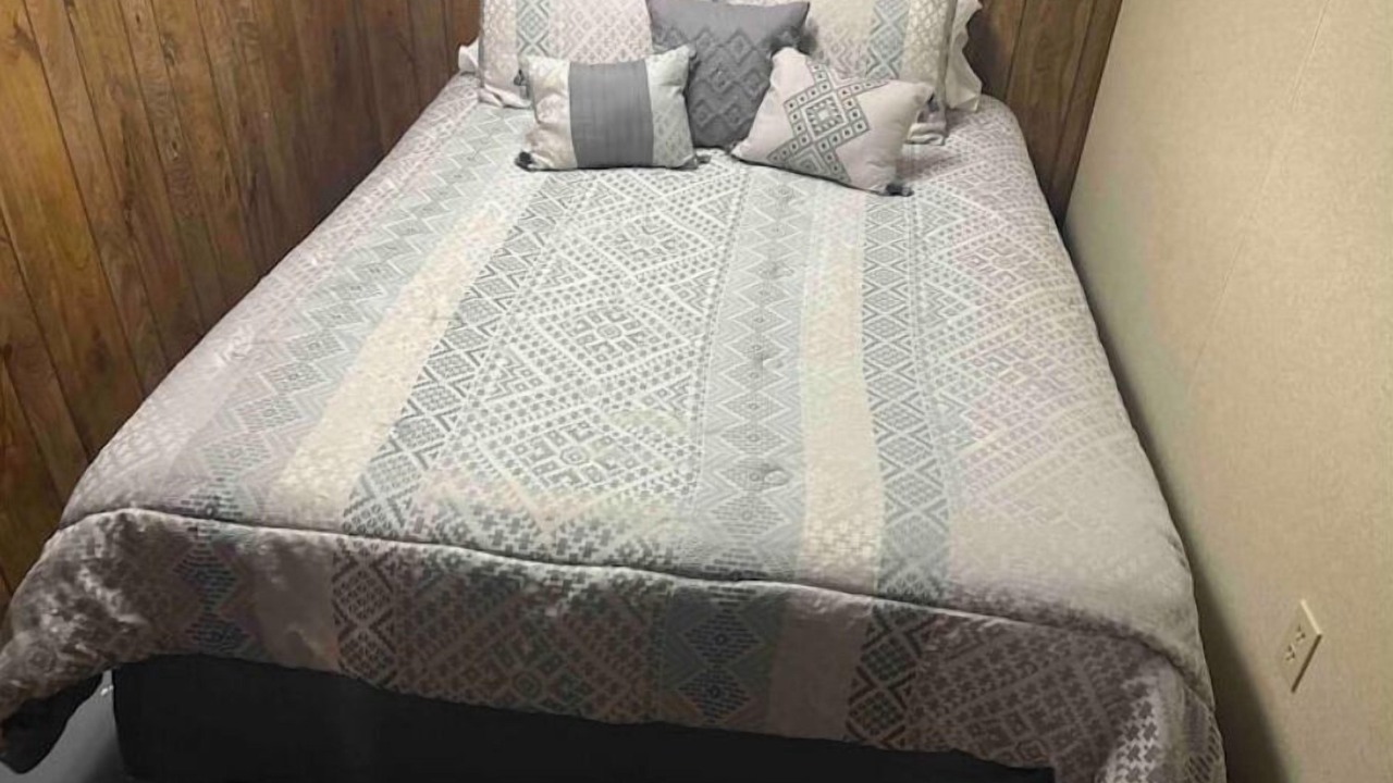 Photo of Bedroom in Max