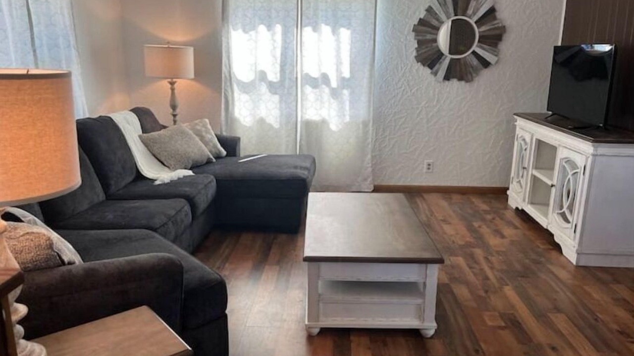 Photo of Livingroom in Max