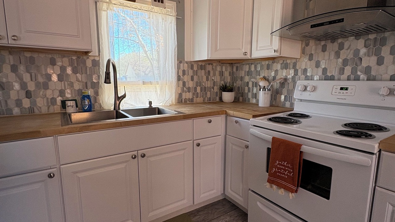 Photo of Kitchen in Bronson