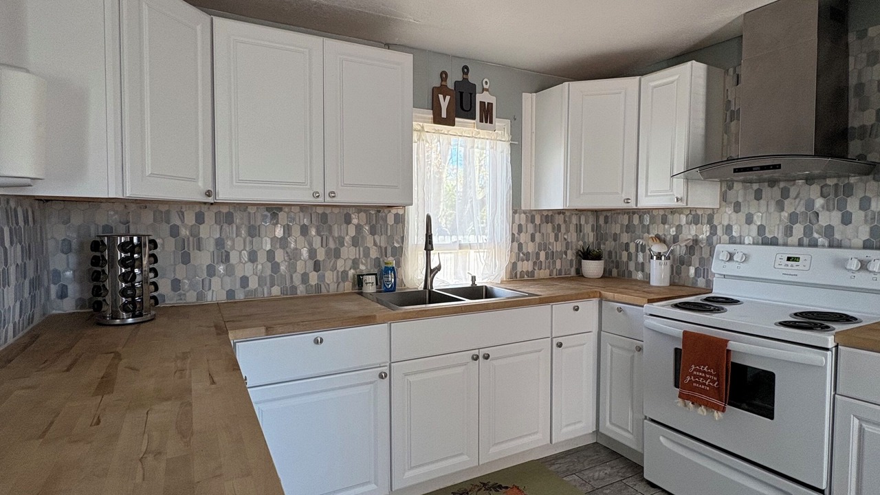 Photo of Kitchen in Bronson