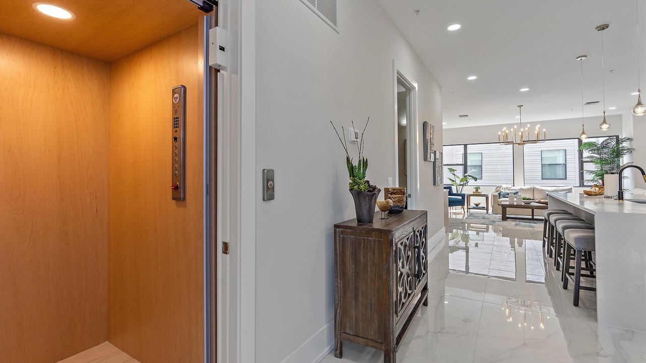 Photo of Others in Downtown