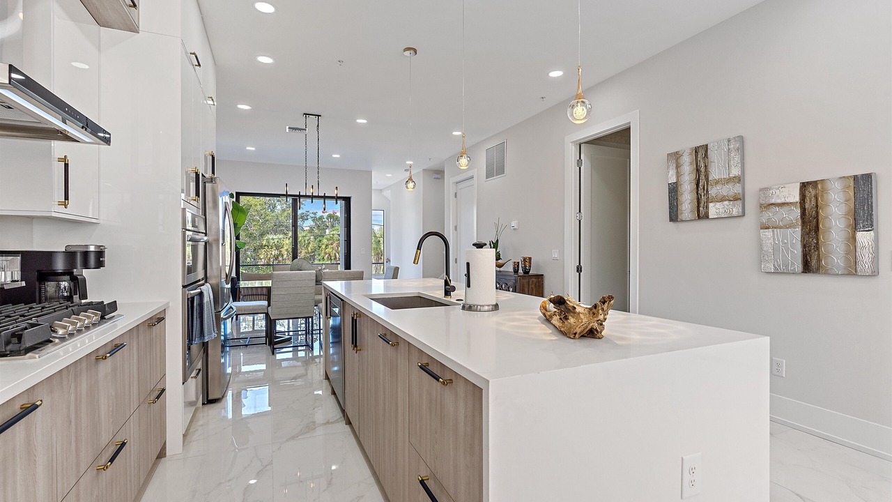 Photo of Others in Downtown