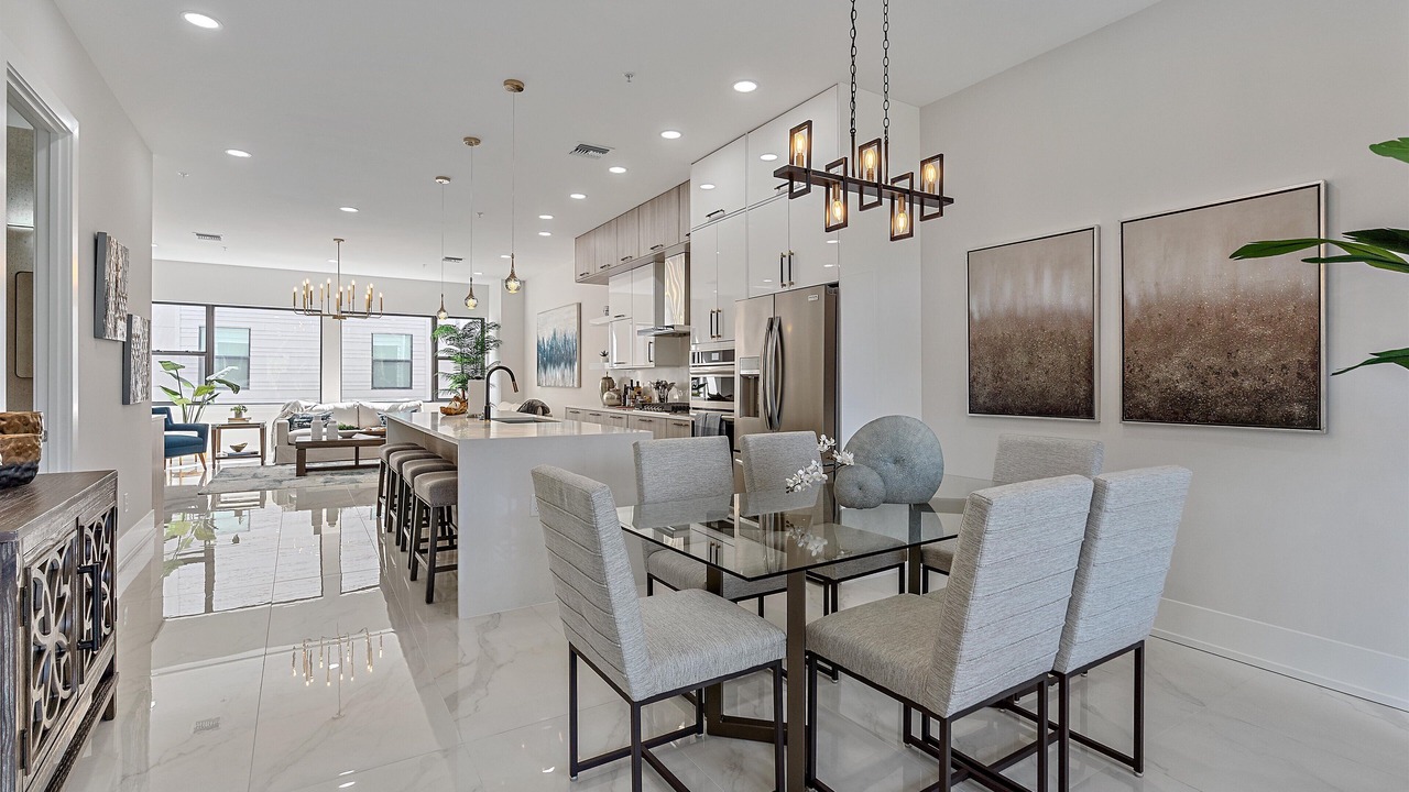 Photo of Others in Downtown