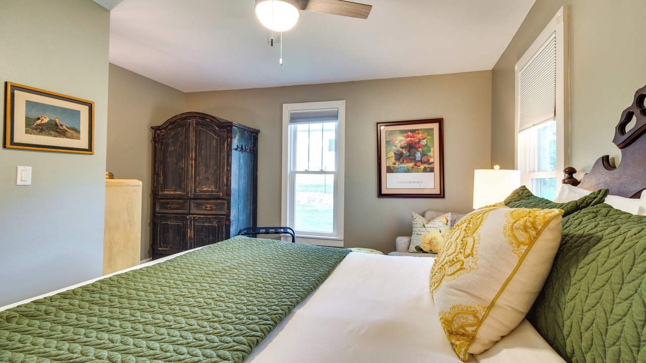 Photo of Bedroom in Cotter
