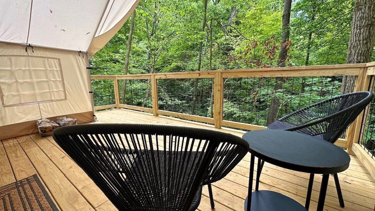 Photo of Patio Balcony in Cuyahoga Falls