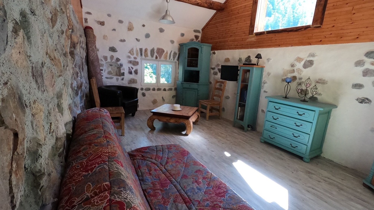 Photo of Livingroom in Roubion