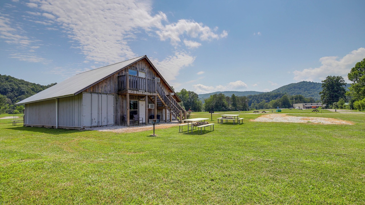 Photo of Outdoor in Winona