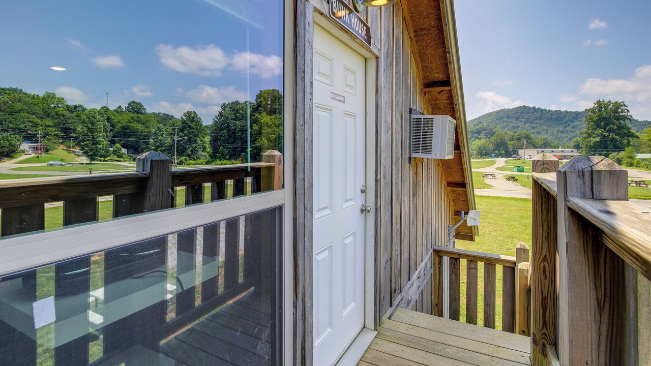 Photo of Patio Balcony in Winona
