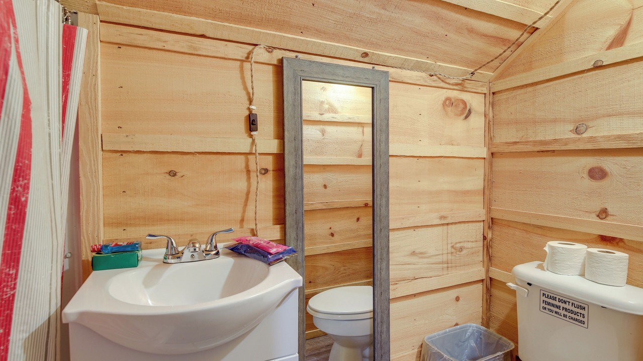 Photo of Bathroom in Winona