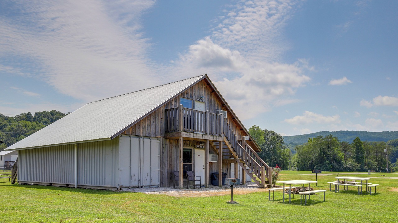 Photo of Outdoor in Winona