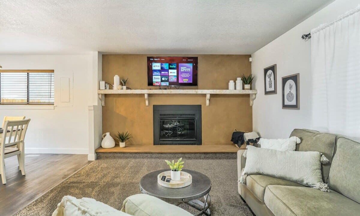 Photo of Livingroom in Colorado Springs