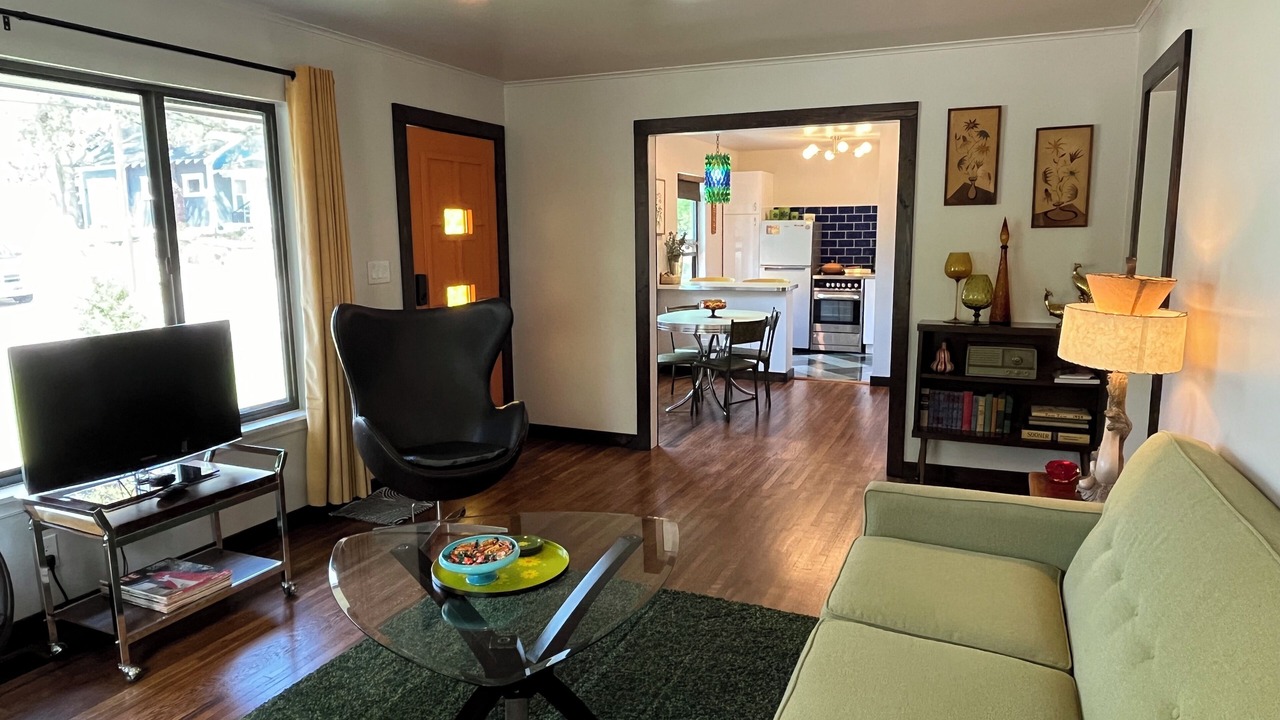 Photo of Livingroom in Tulsa