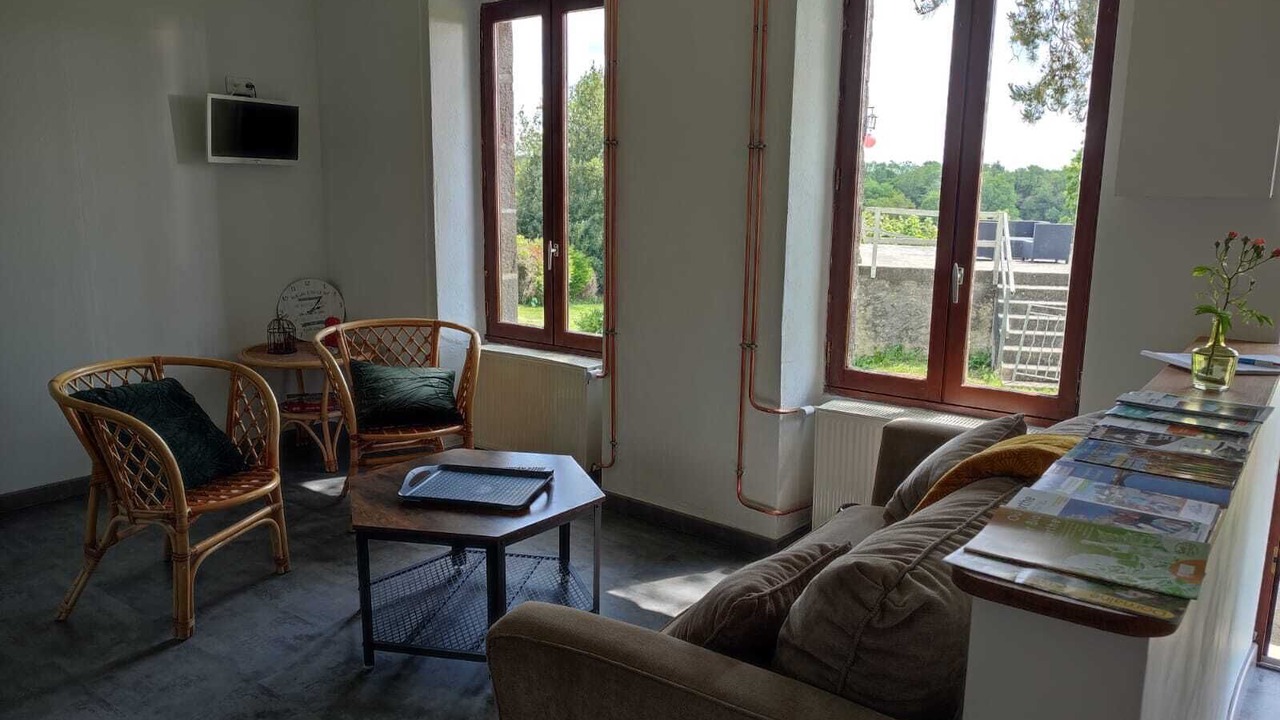 Photo of Livingroom in Douillet