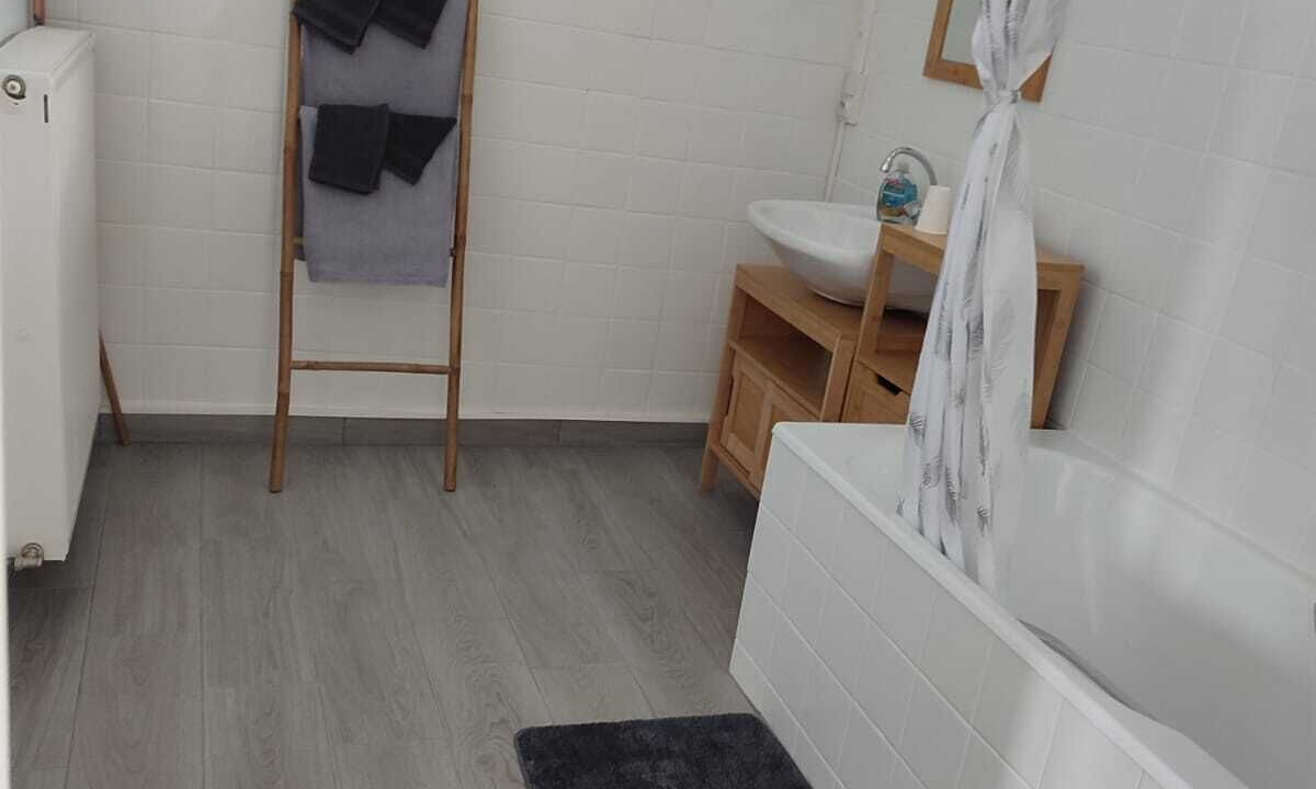 Photo of Bathroom in Douillet