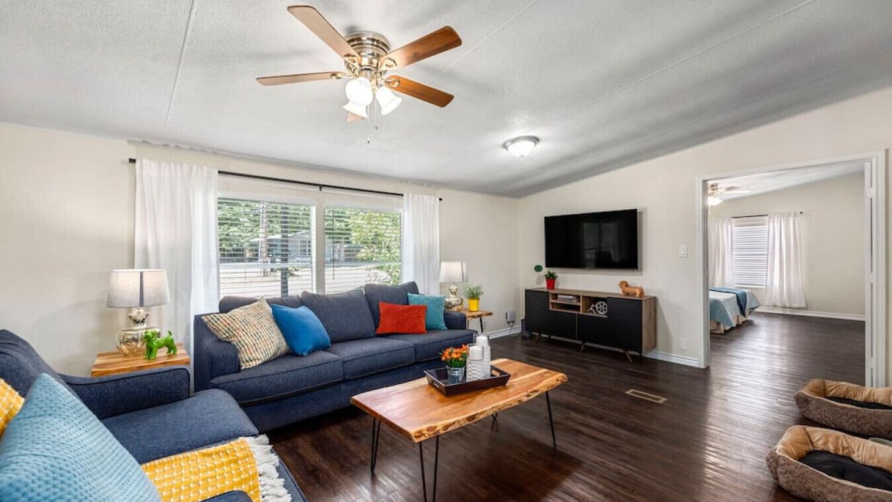Photo of Bedroom in Conroe