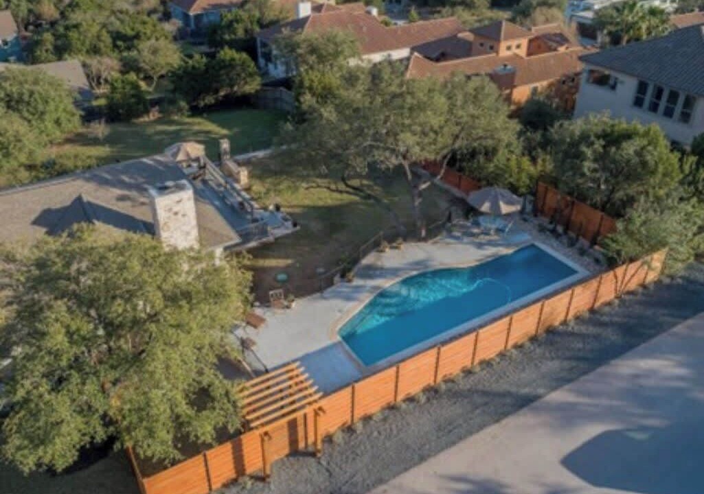 Photo of Outdoor in Cardinal Hills