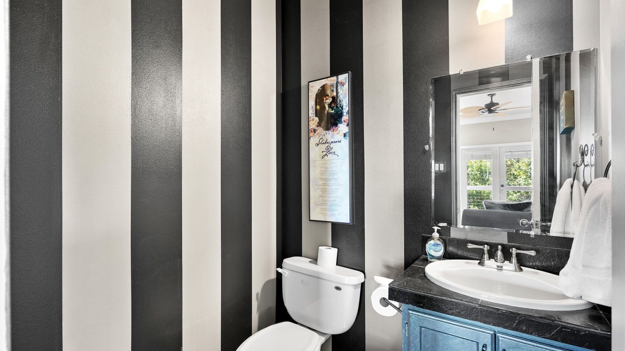 Photo of Bathroom in Cardinal Hills